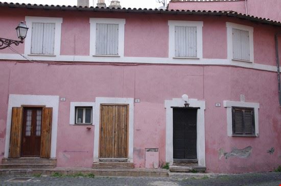  particolare palazzetto all'interno della rocca  