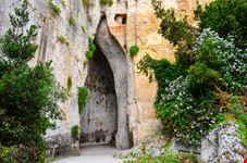 siracusa orecchio di dioniso