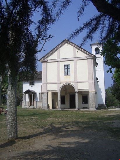 Santuario della Santissima Trinità - Laurom - Laurom - CC BY SA 2.5