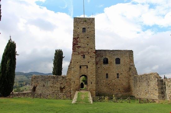 Castello di Romena Pratovecchio Sailko - CC BY SA 4.0 Sailko
