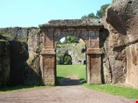 anfiteatro romano di sutri