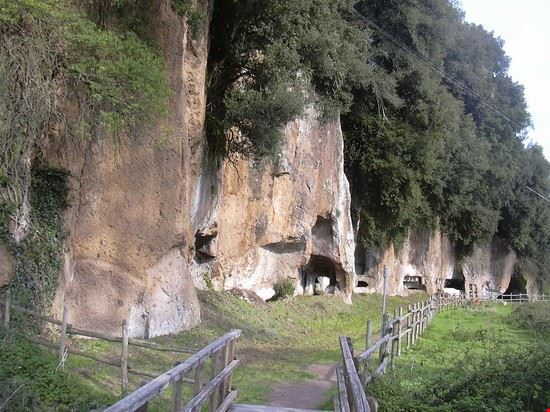 Parco urbano dell'antichissima città di Sutri Sutri Gabriele Delhey - CC BY SA 3.0 Gabriele Delhey