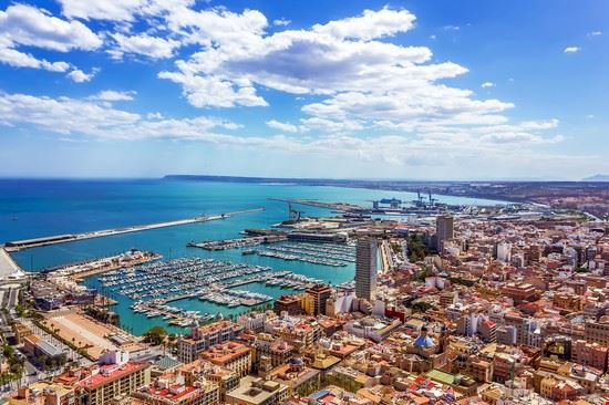  Alicante Dragomir Nikolov - Shutterstock.com Dragomir Nikolov