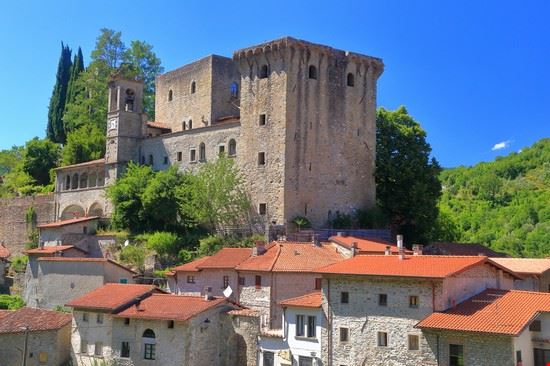 Lunigiana Bagnone florinstana - Shutterstock.com florinstana