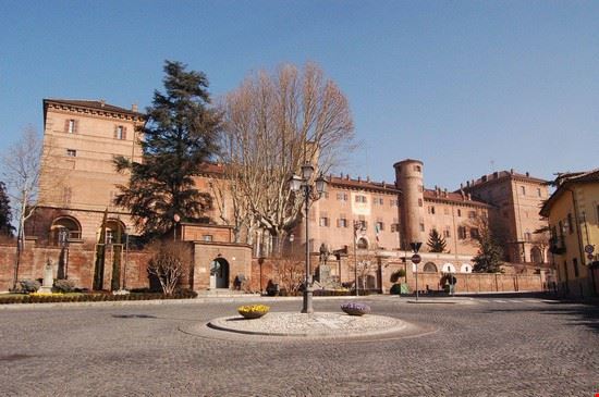 castello di Moncalieri - Wikimedia Commons - Wikimedia Commons - Wikimedia Commons