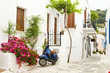 Scooter a Paros