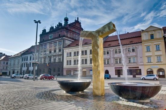  Plzen Anibal Trejo - Shutterstock.com Anibal Trejo