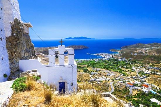  Sérifos leoks - Shutterstock.com leoks