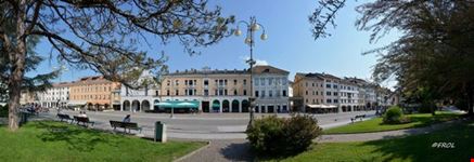 Piazza dei Martiri