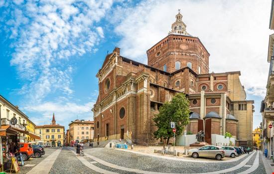 Lombardia, 5 itinerari al fresco tra natura e tradizioni per sfuggire al caldo della città vicino a Milano