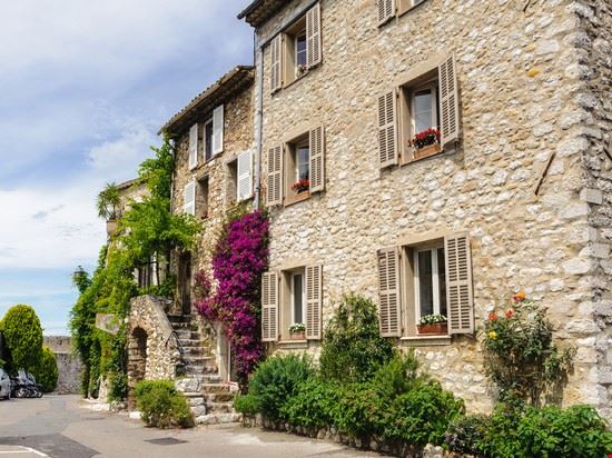  Saint-Paul-de-Vence Shutterstock.com - Shutterstock.com Shutterstock.com