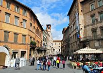 perugia corso vannucci