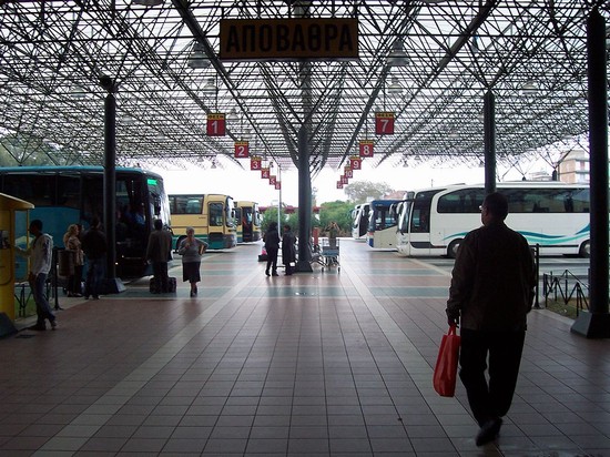 stazione bus pyrgos