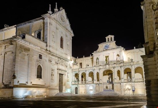 Duomo Square Lecce Marco Rubino - Shutterstock.com Marco Rubino