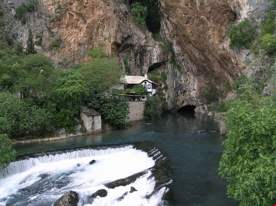 Blagaj Tekke Blagaj Talha Samil Çakir  - CC BY-SA 3.0 Talha Samil Çakir 