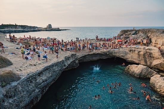 Grotta della Poesia Torre dell'Orso pio3 / Shutterstock.com pio3 / Shutterstock.com
