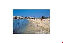 spiaggia di parasporos a paros