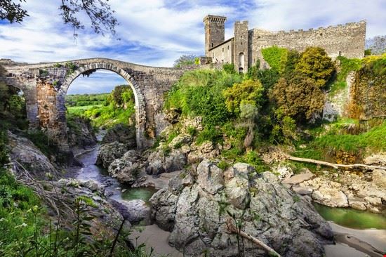  Montalto di Castro leoks - Shutterstock.com leoks