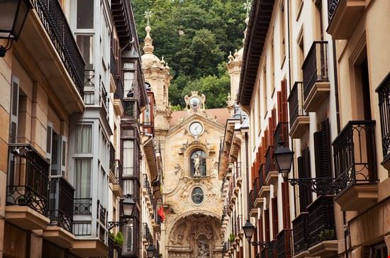  San Sebastian Oleg Podzorov - Shutterstock.com Oleg Podzorov