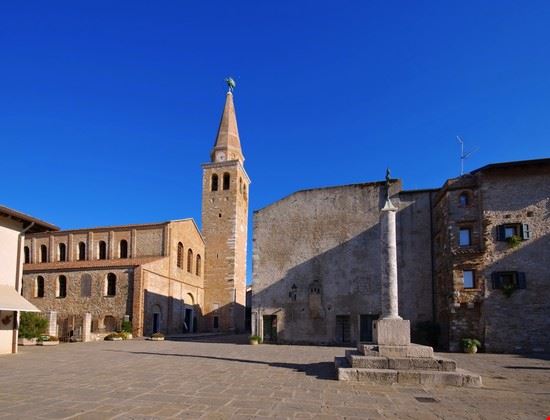 Centro storico Grado LianeM - Shutterstock.com LianeM