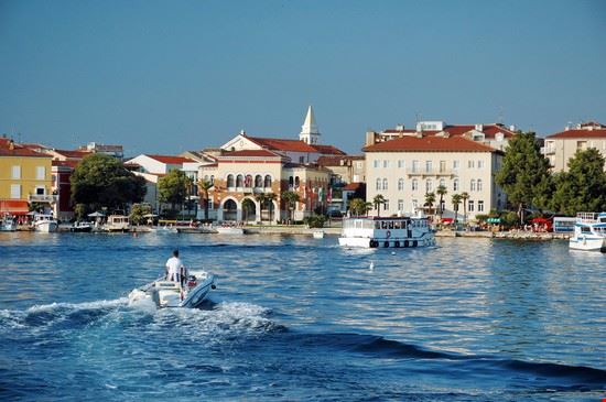  Porec Artist2015 - Shutterstock.com Artist2015