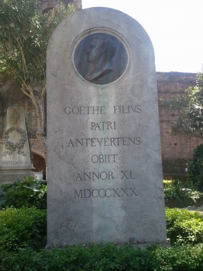 Tomba del figlio di Goethe