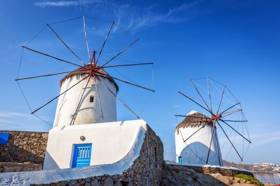 Mulini a vento Mikonos Ppictures - Shutterstock.com Ppictures