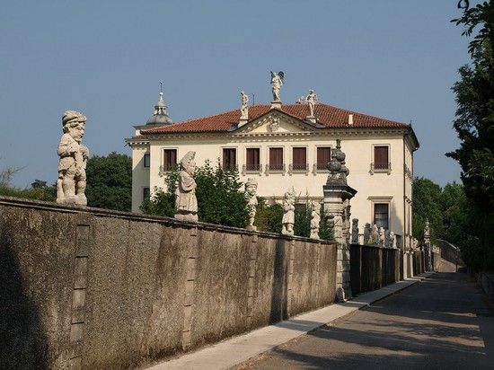 La recinzione con i nani