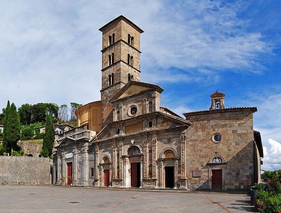 Basilica di Santa Cristina Bolsena Sidvics - CC BY-SA 3.0 Sidvics