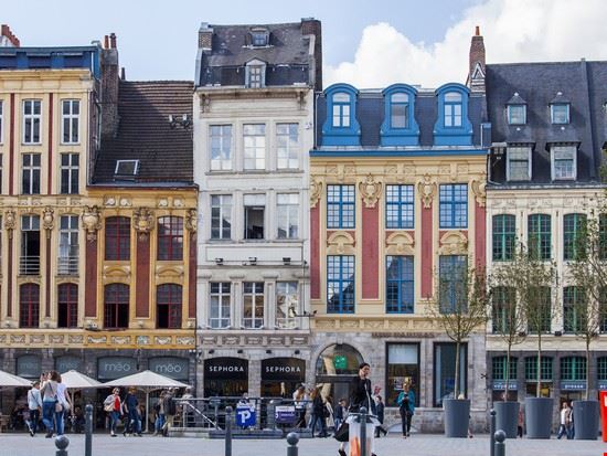  Lille bellena / Shutterstock.com bellena / Shutterstock.com