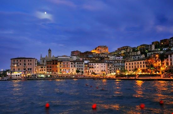  Orbetello Shutterstock.com 