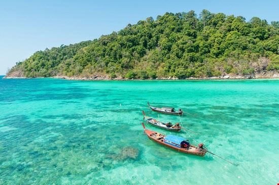  Phuket Prasit Rodphan - Shutterstock.com Prasit Rodphan
