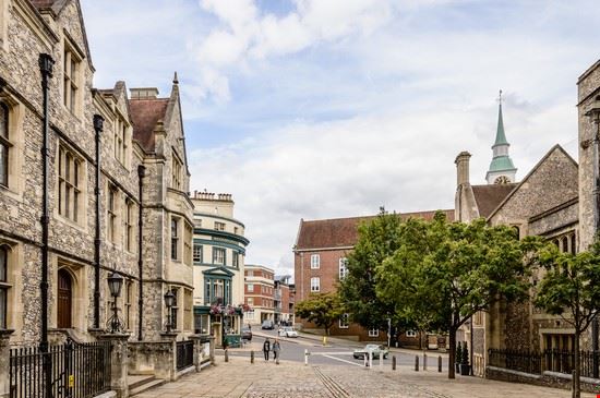  Winchester JJFarq / Shutterstock.com JJFarq / Shutterstock.com