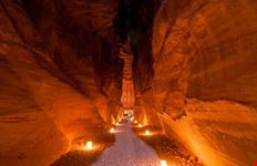 Petra di notte
