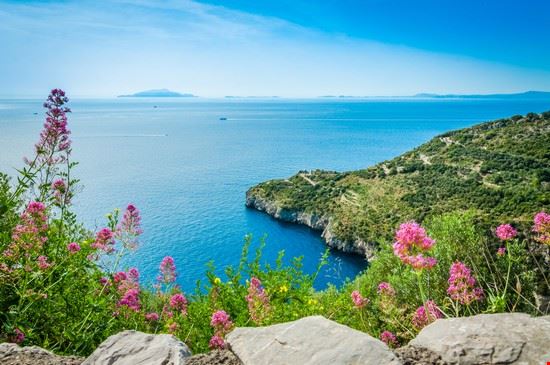  Positano Pfeiffer - Shutterstock.com Pfeiffer