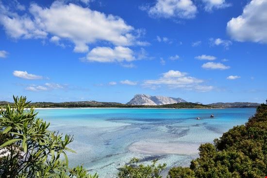  San Teodoro LPuddori - Shutterstock.com LPuddori