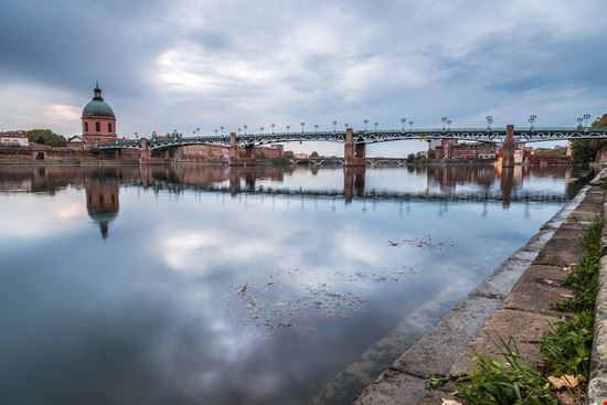  Toulouse Shutterstock.com 