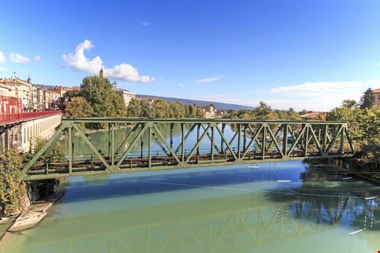  Ivrea outcast85 - Shutterstock.com outcast85