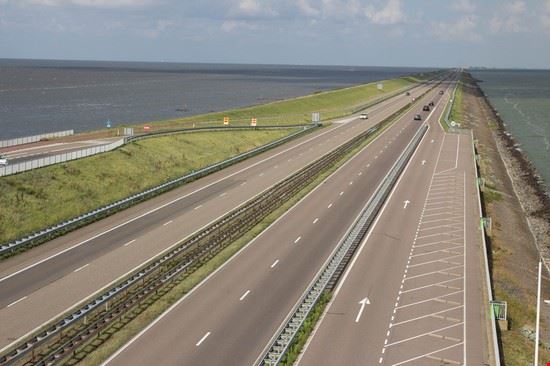 Diga di Afsluitdijk Amsterdam francesco de marco - Shutterstock.com francesco de marco