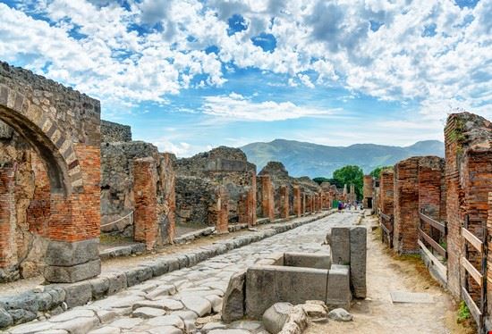Pompei e i suoi scavi Pompei Viacheslav Lopatin - Shutterstock.com Viacheslav Lopatin