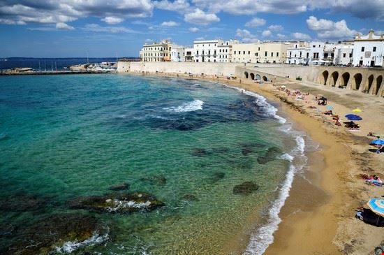 Dintorni Santa Cesarea Terme Shutterstock.com 