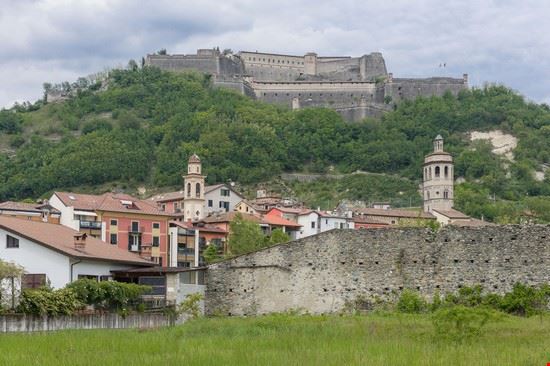 Forte di Gavi Gavi Fabio Lotti - Shutterstock.com Fabio Lotti