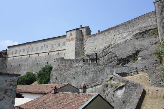 Forte di Gavi Gavi Pix4Pix - Shutterstock.com Pix4Pix
