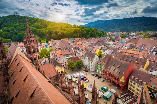  Freiburg im Breisgau canadastock - Shutterstock canadastock