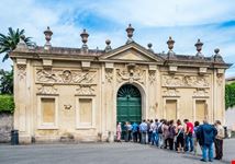 roma in coda per la serratura