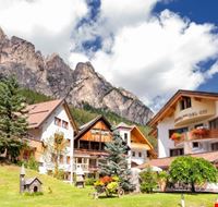 Guida Montagna Trentino Alto Adige Localita Sciistiche