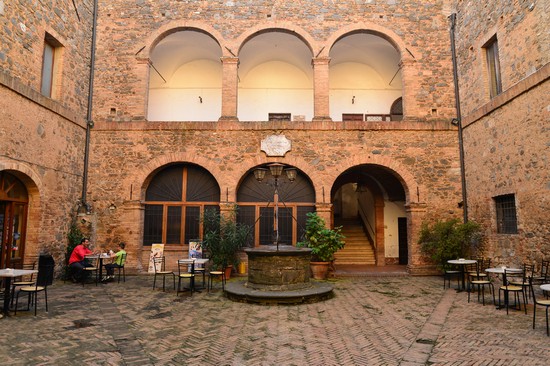 Montalcino