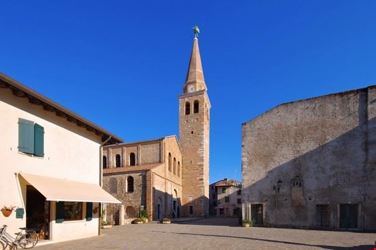  Grado LianeM - Shutterstock LianeM