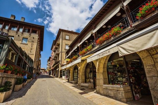 Centro storico San Marino Zhukov Oleg / Shutterstock.com Zhukov Oleg / Shutterstock.com