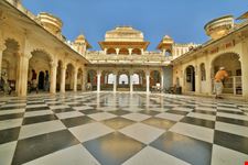 udaipur city palace